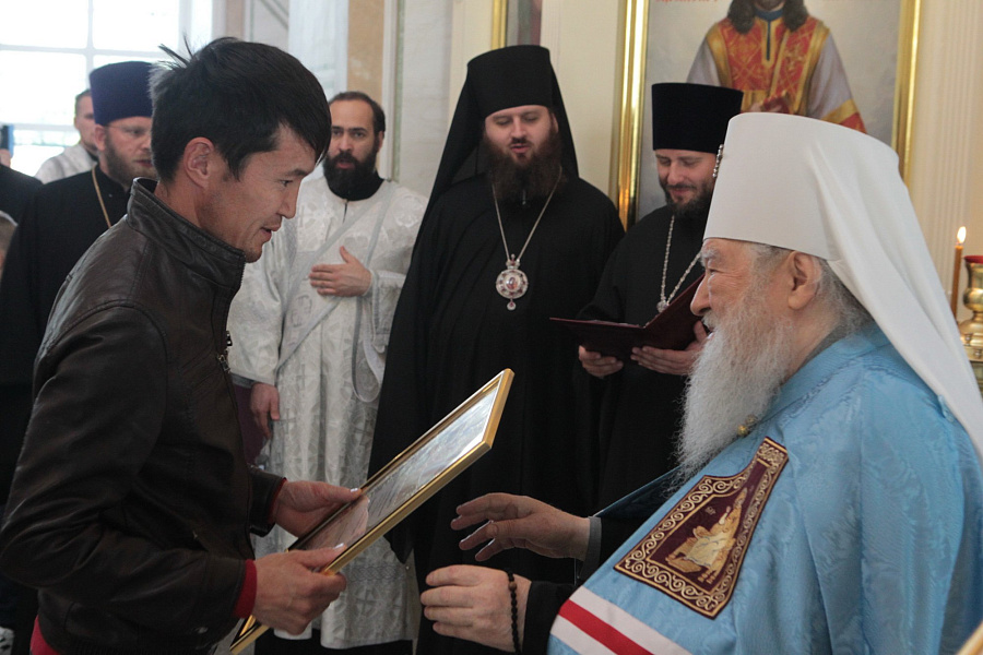 Великое освящение Казанского храма села Дединово